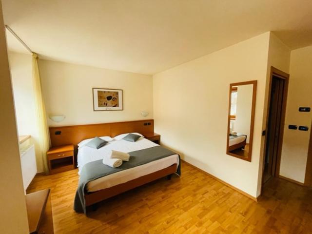 Sport Hotel Al Sole Fiavè Pokoj fotografie
