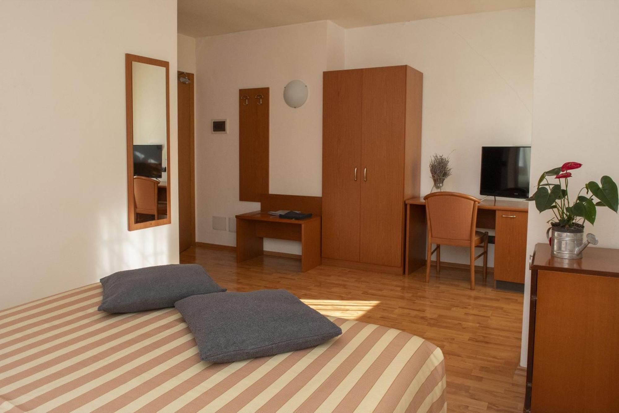 Sport Hotel Al Sole Fiavè Exteriér fotografie