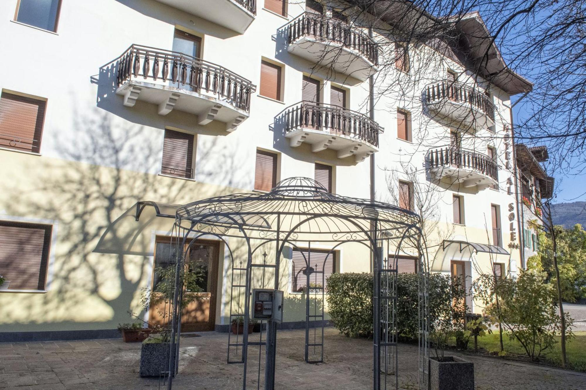 Sport Hotel Al Sole Fiavè Exteriér fotografie